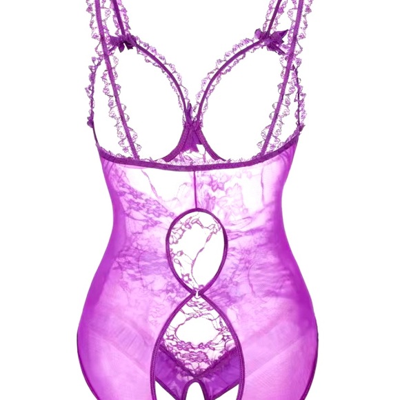 Plus Size Womans Sexy Bodysuit - Picture 2 of 4